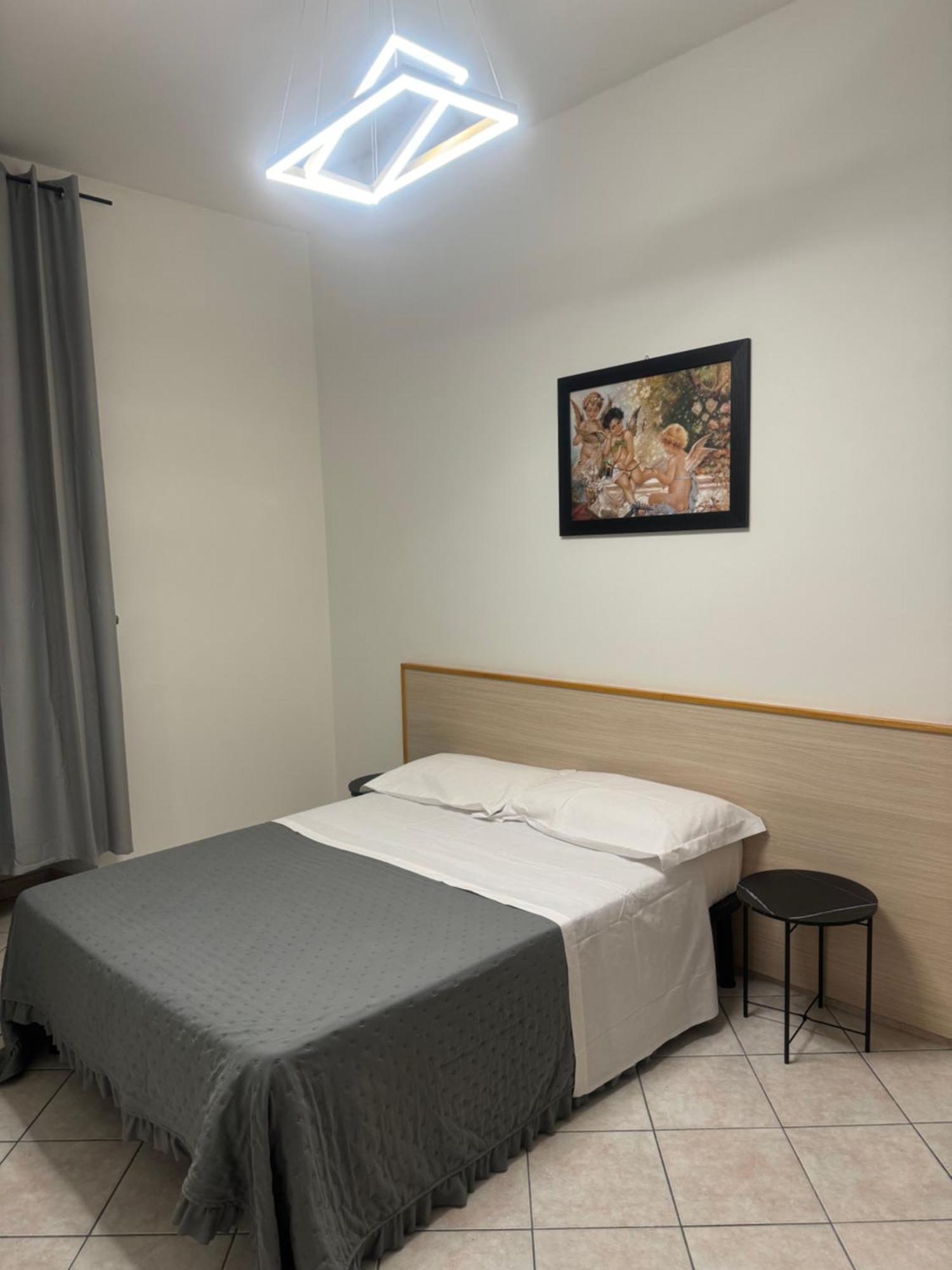 拉里萨客房度假屋 罗马 外观 照片